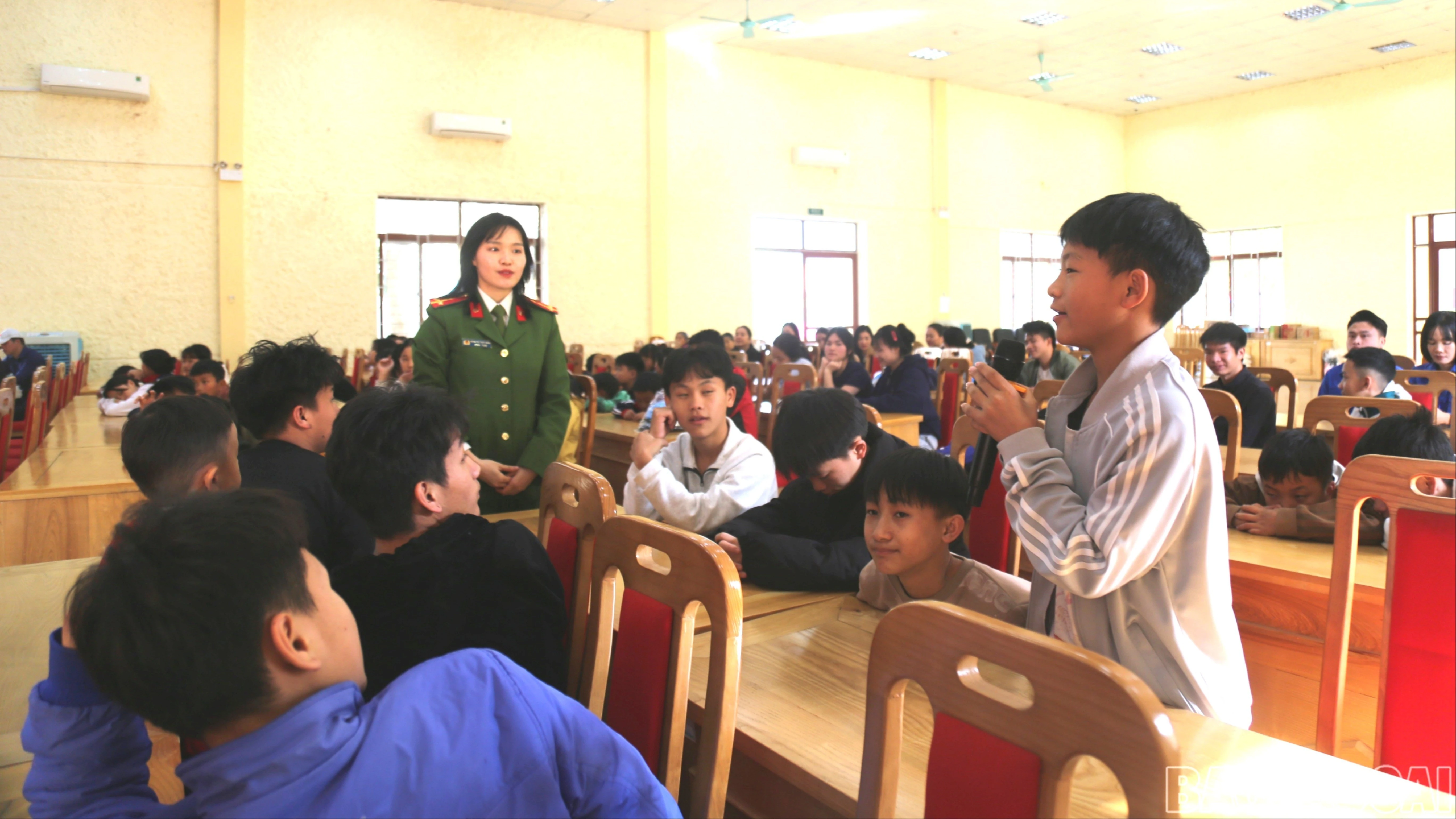 emhs-3813.jpg