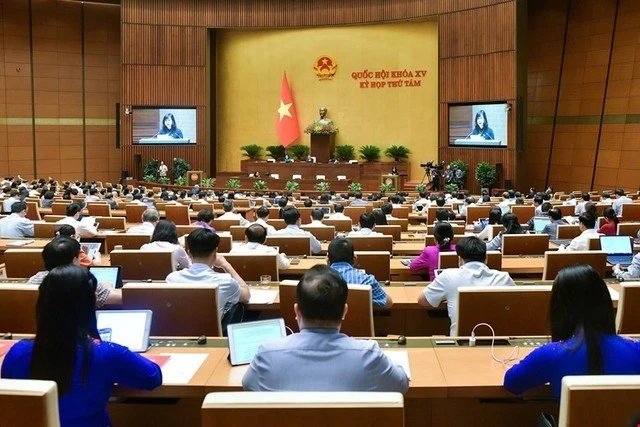 Thừa ủy quyền của Thủ tướng Chính phủ, Bộ trưởng Bộ Y tế Đào Hồng Lan đã trình Quốc hội dự án Luật sửa đổi, bổ sung một số điều của Luật BHYT tại Kỳ họp thứ 8, Quốc hội khóa XV (tháng 10/2024).
