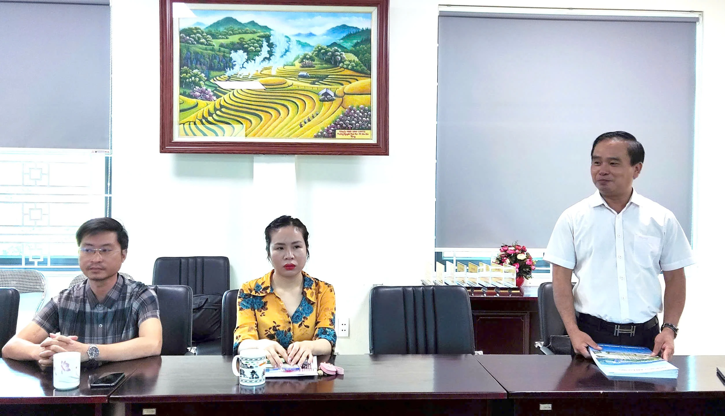 24-8camduong2-7618.jpg