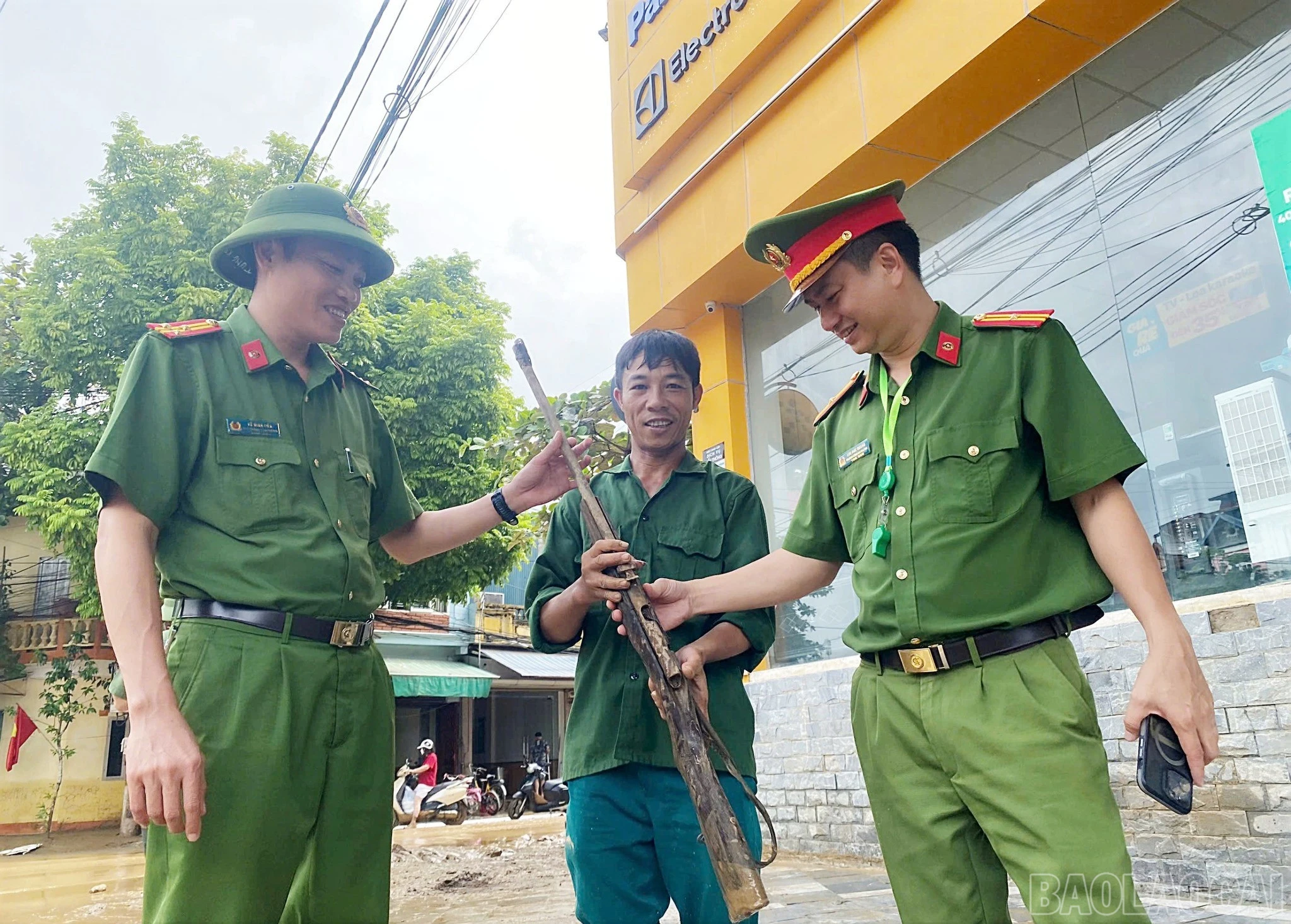 baolaocai-br_11.jpg