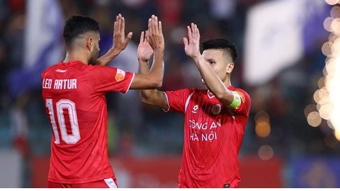 CAHN góp mặt ở vòng 1/8.