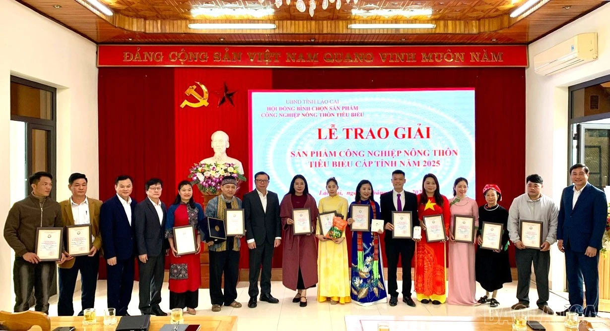 baolaocai-br_traogiai.jpg