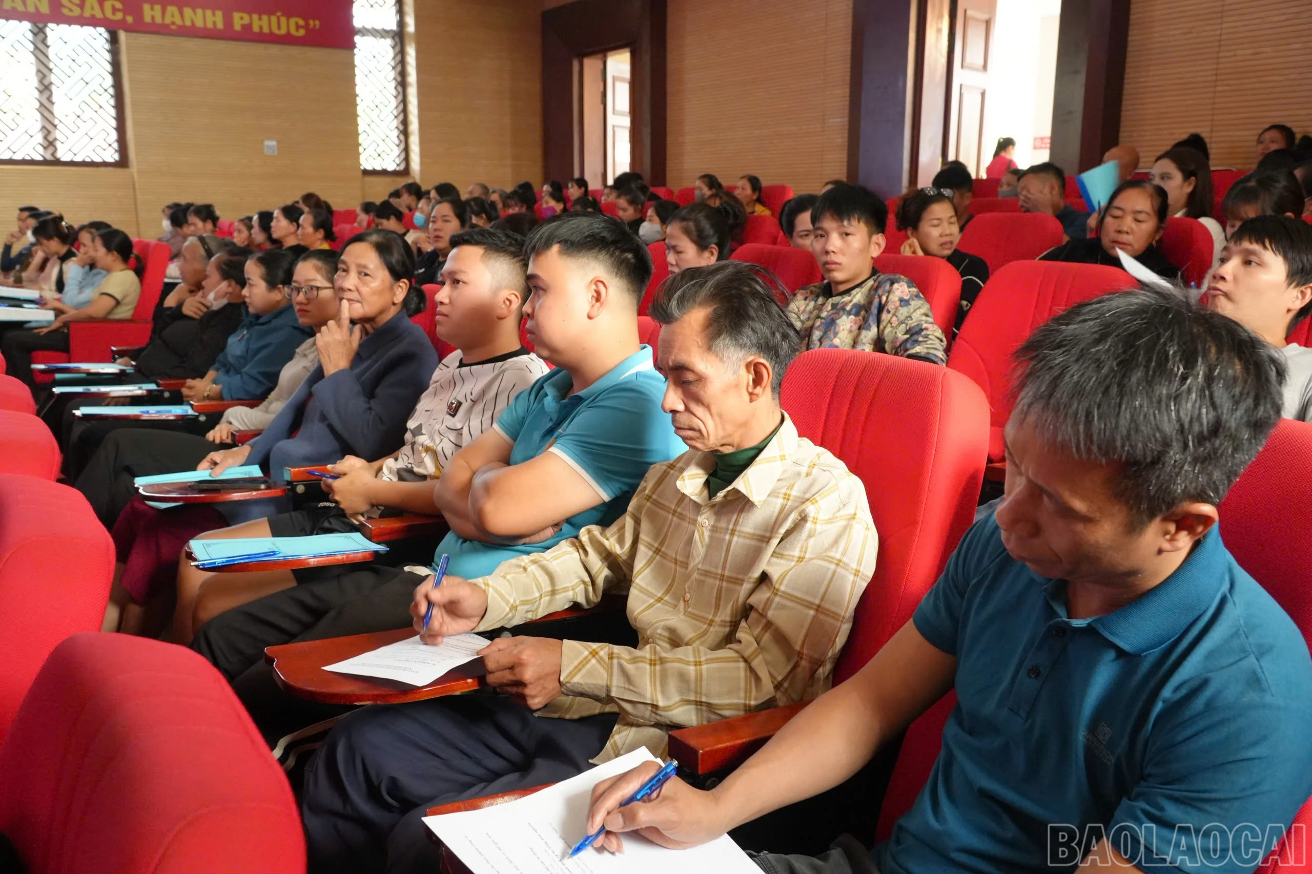 baolaocai-br_lambai-2.jpg
