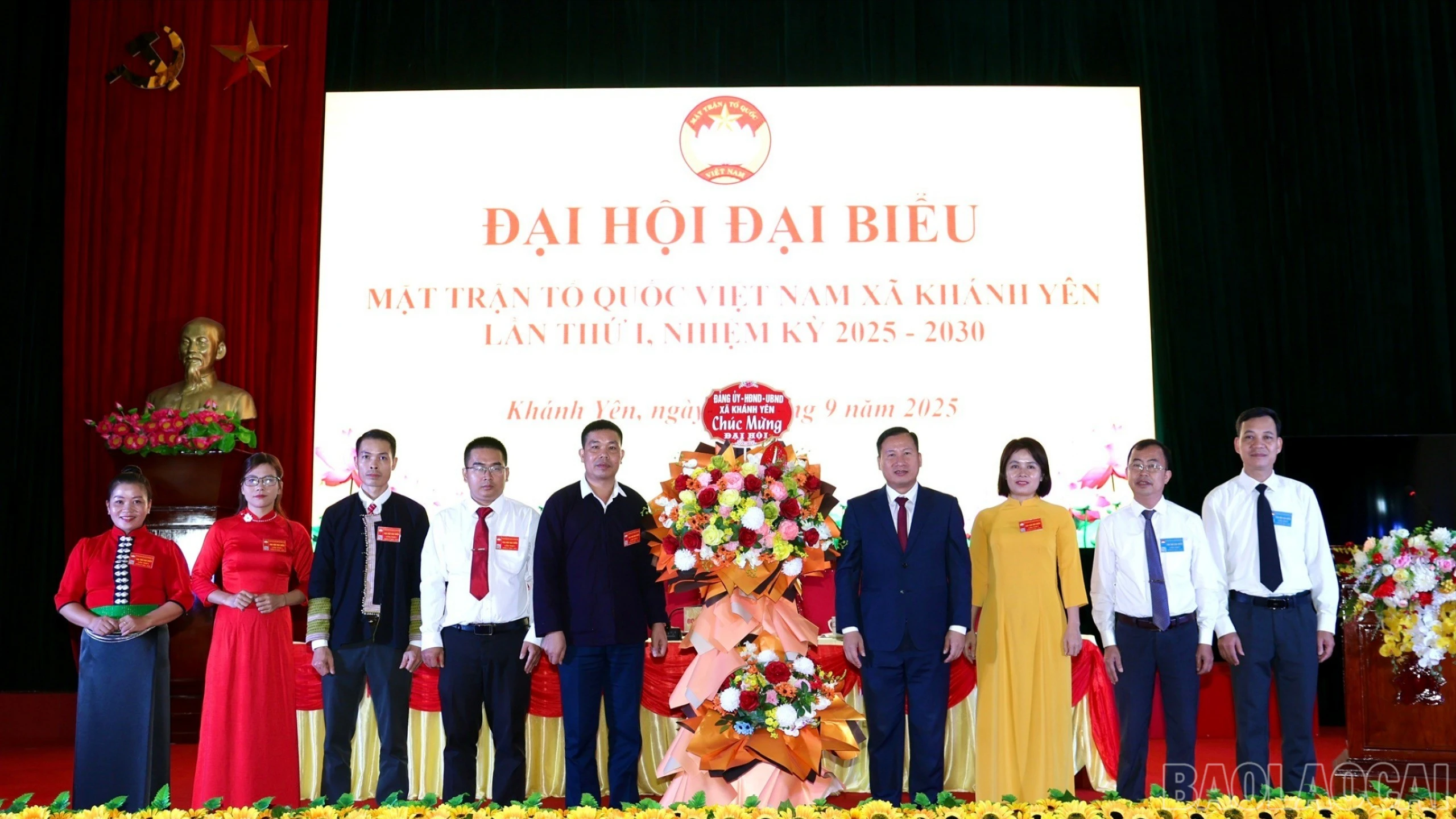 baolaocai-br_tanghoachucmung-454.jpg