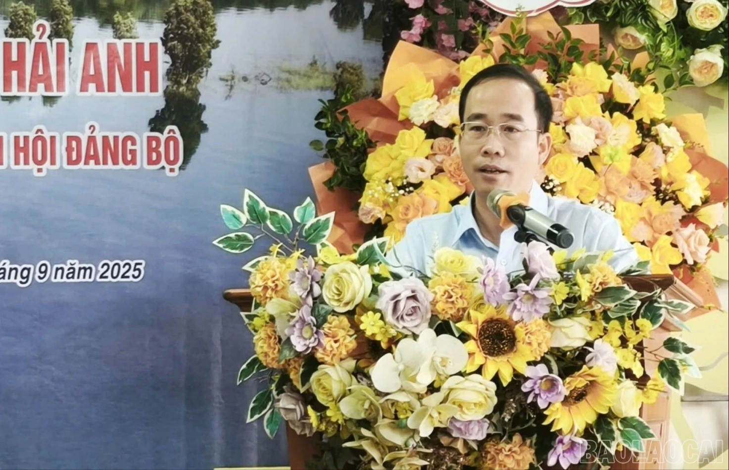 baolaocai-br_lanh-dao-xa-yen-binh-pb.jpg