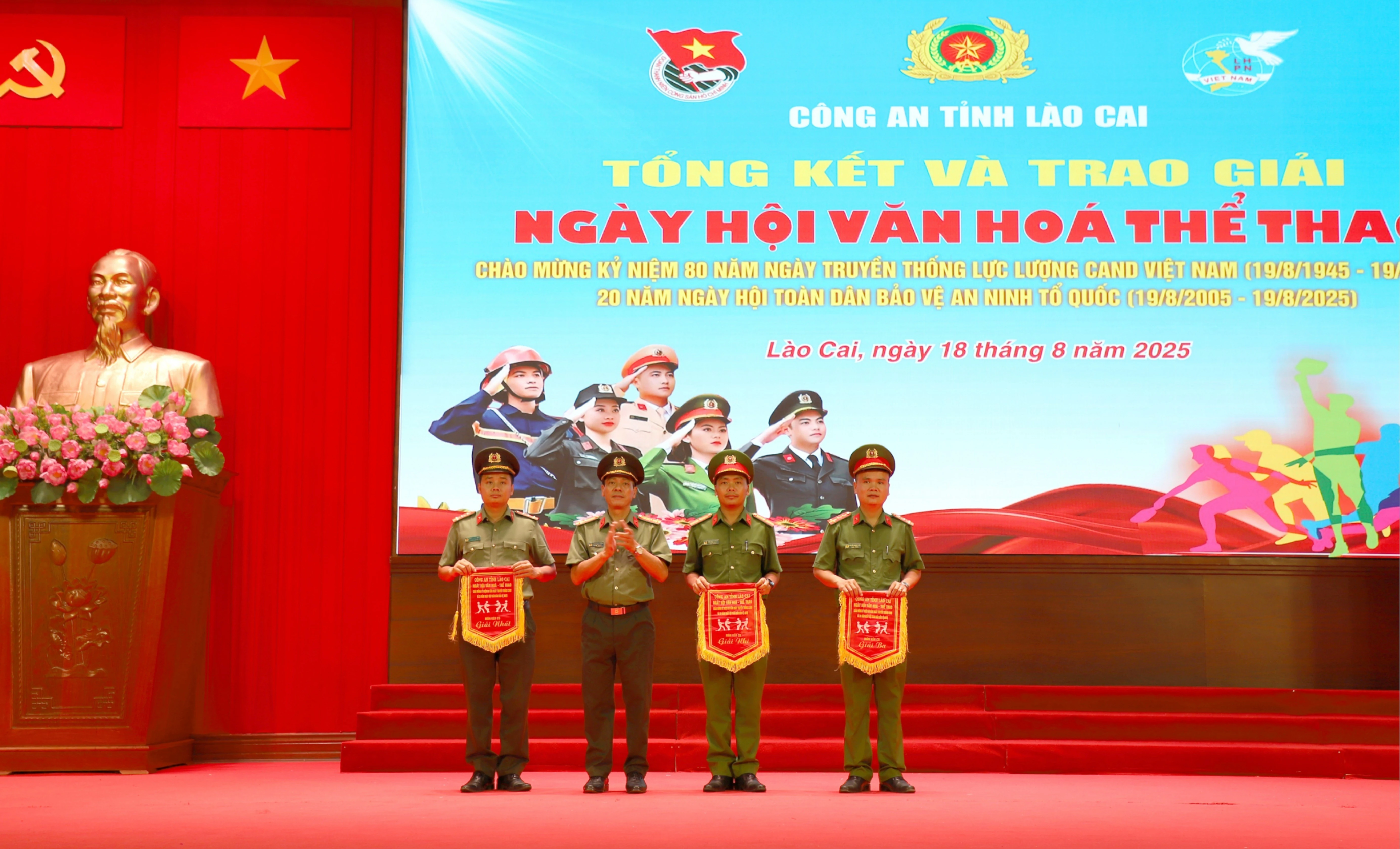 anh10-7823.jpg