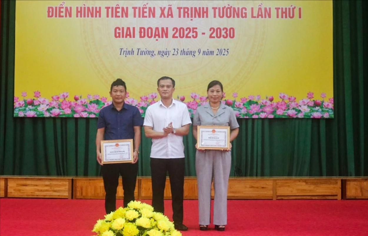 khen1-6139.jpg