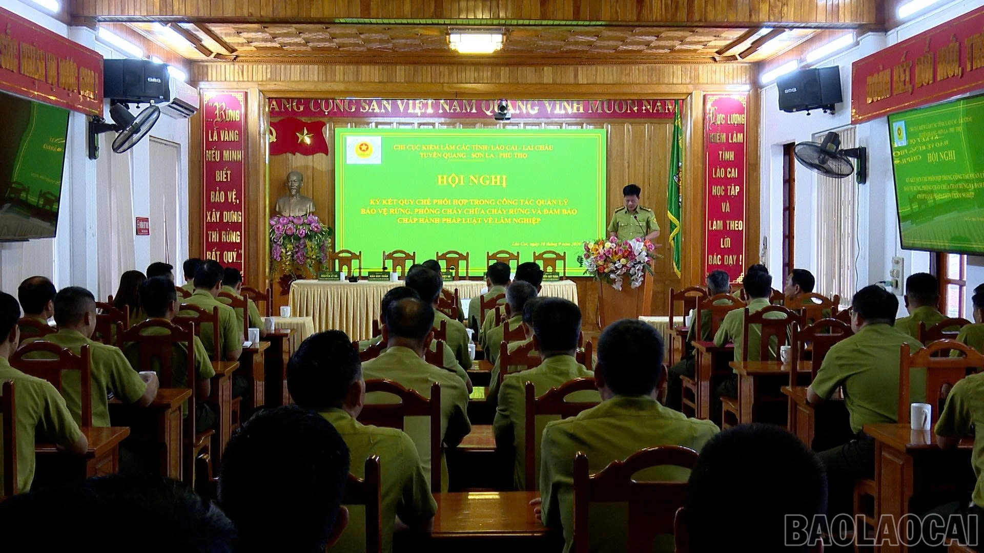 baolaocai-br_quang-canh-hoi-nghi.jpg