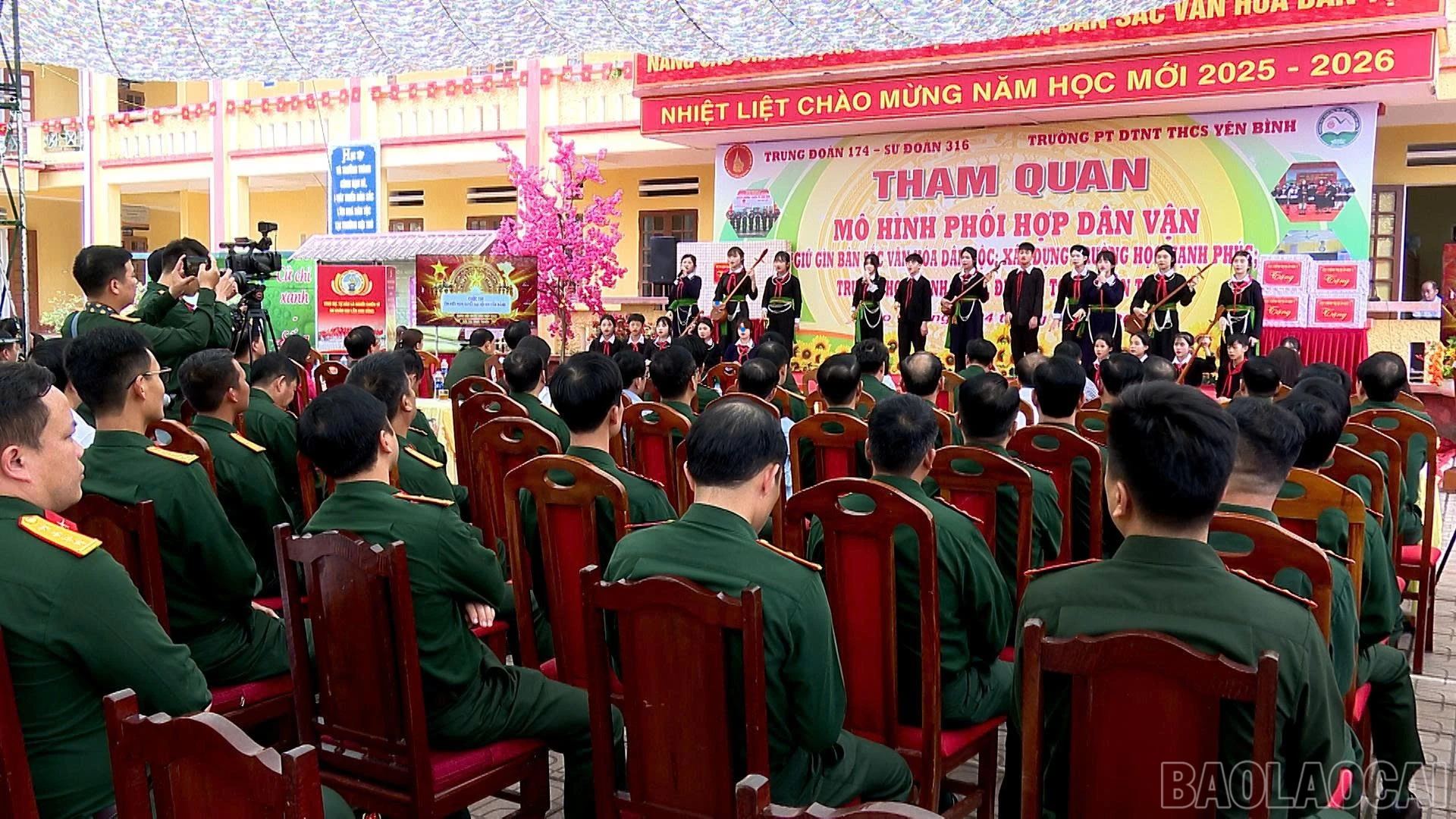 baolaocai-br_toan-canh-tham-qua-mo-hinh-3225-7888.png