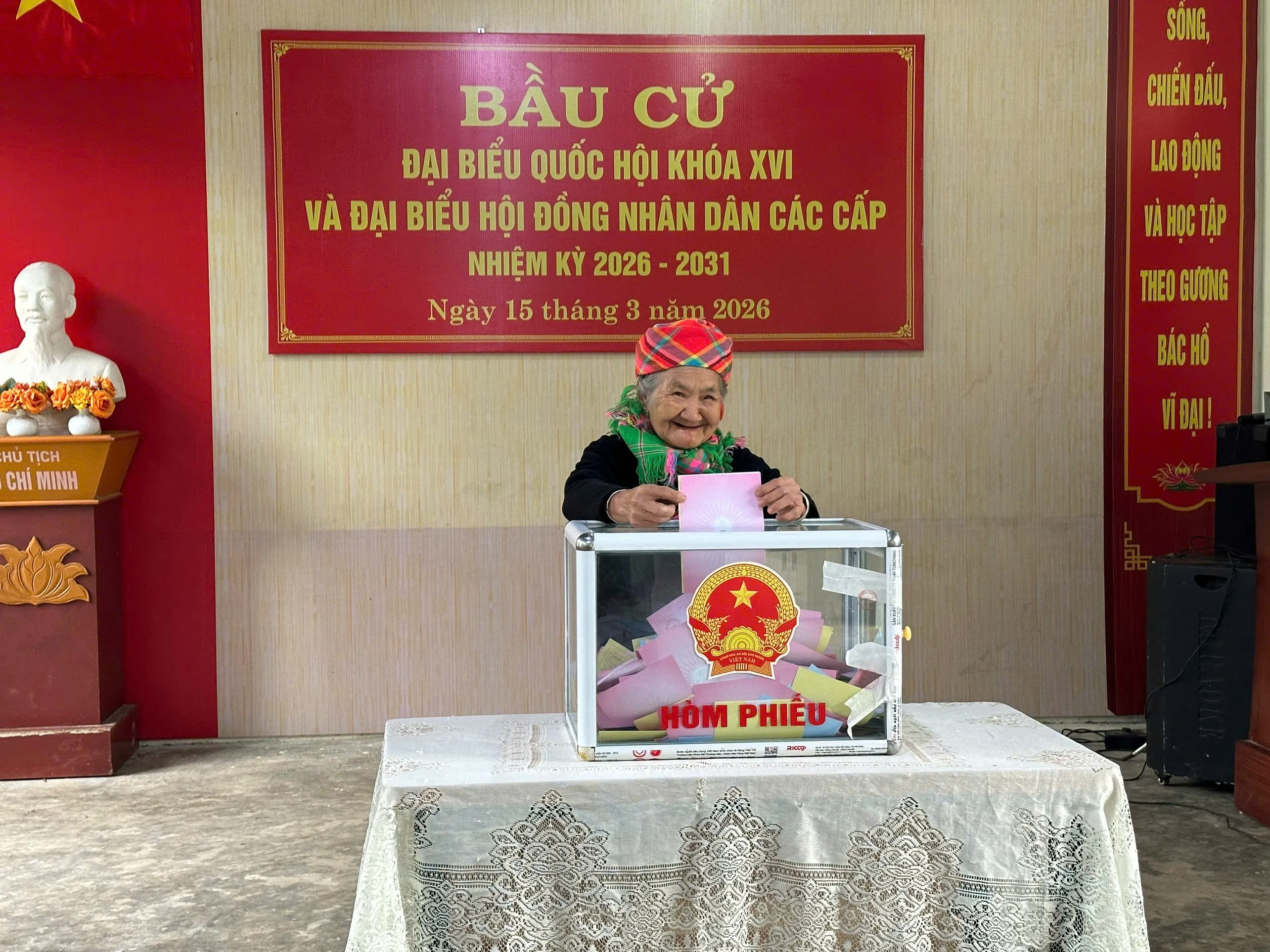 cu-tri-cao-tuoi-bo-phieu.jpg