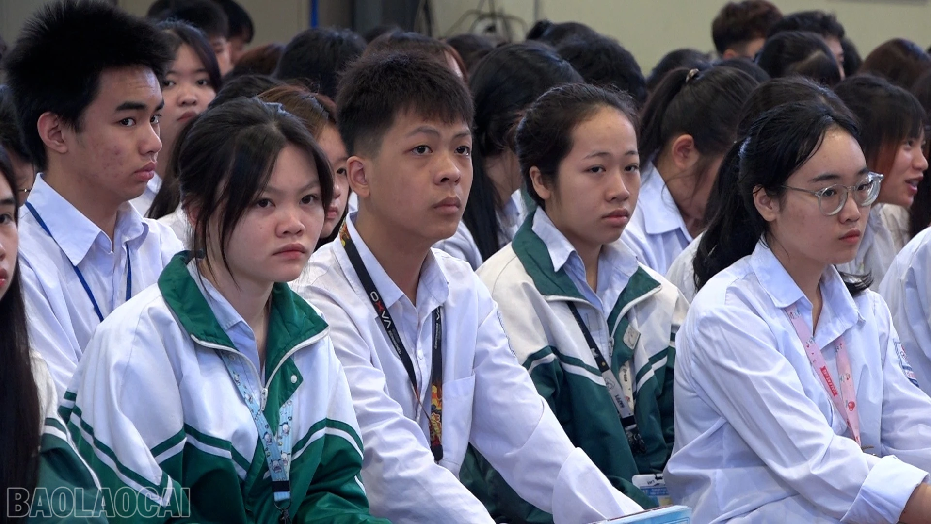 baolaocai-bl_cuc-chinh-tri-hai-quan00-01-38-19still004.jpg