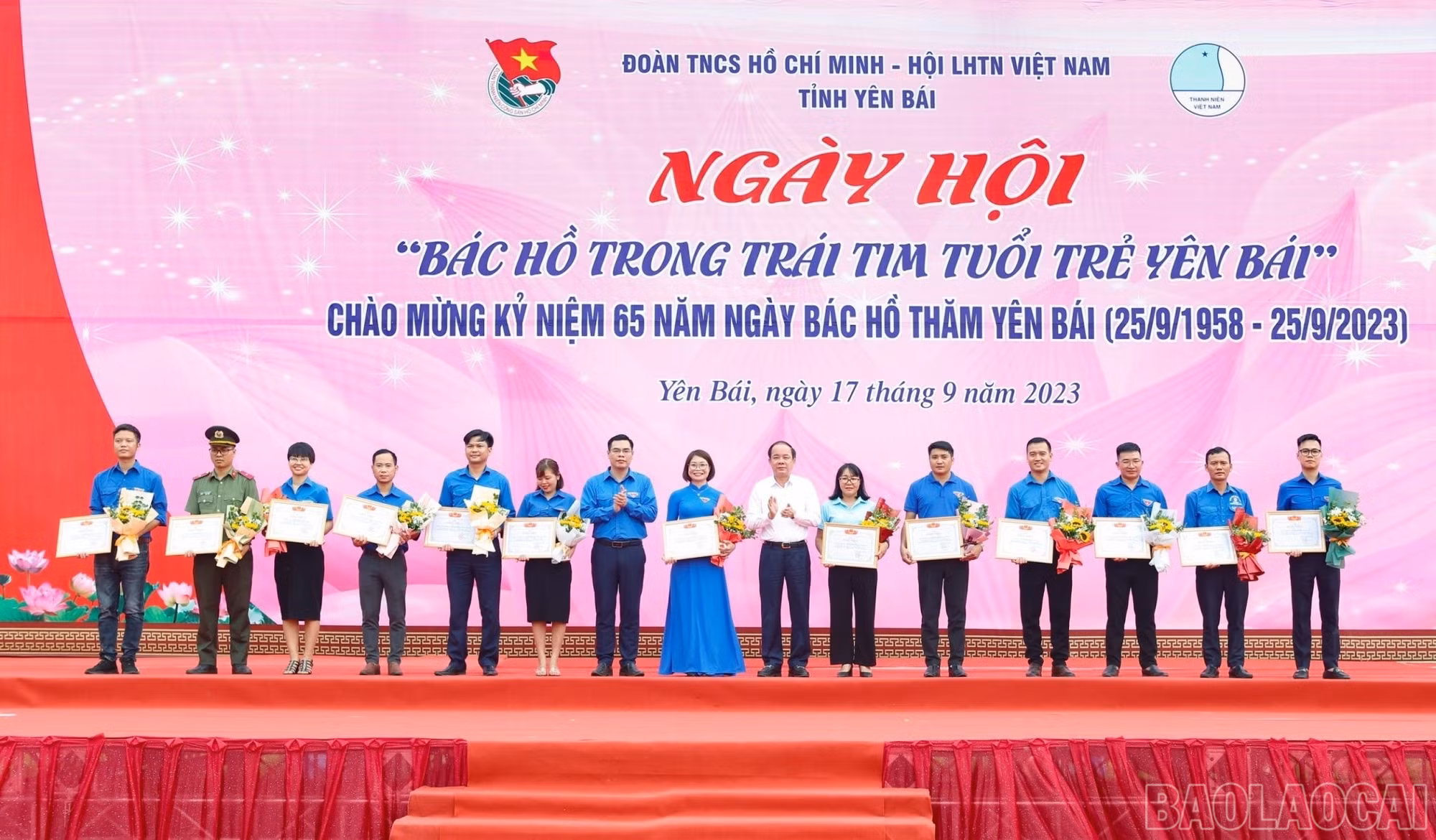 baolaocai-br_anh-6-ngay-hoi-bac-ho-trong-trai-tim-tuoi-tre-yen-bai-khoi-day-tinh-yeu-que-huong.jpg