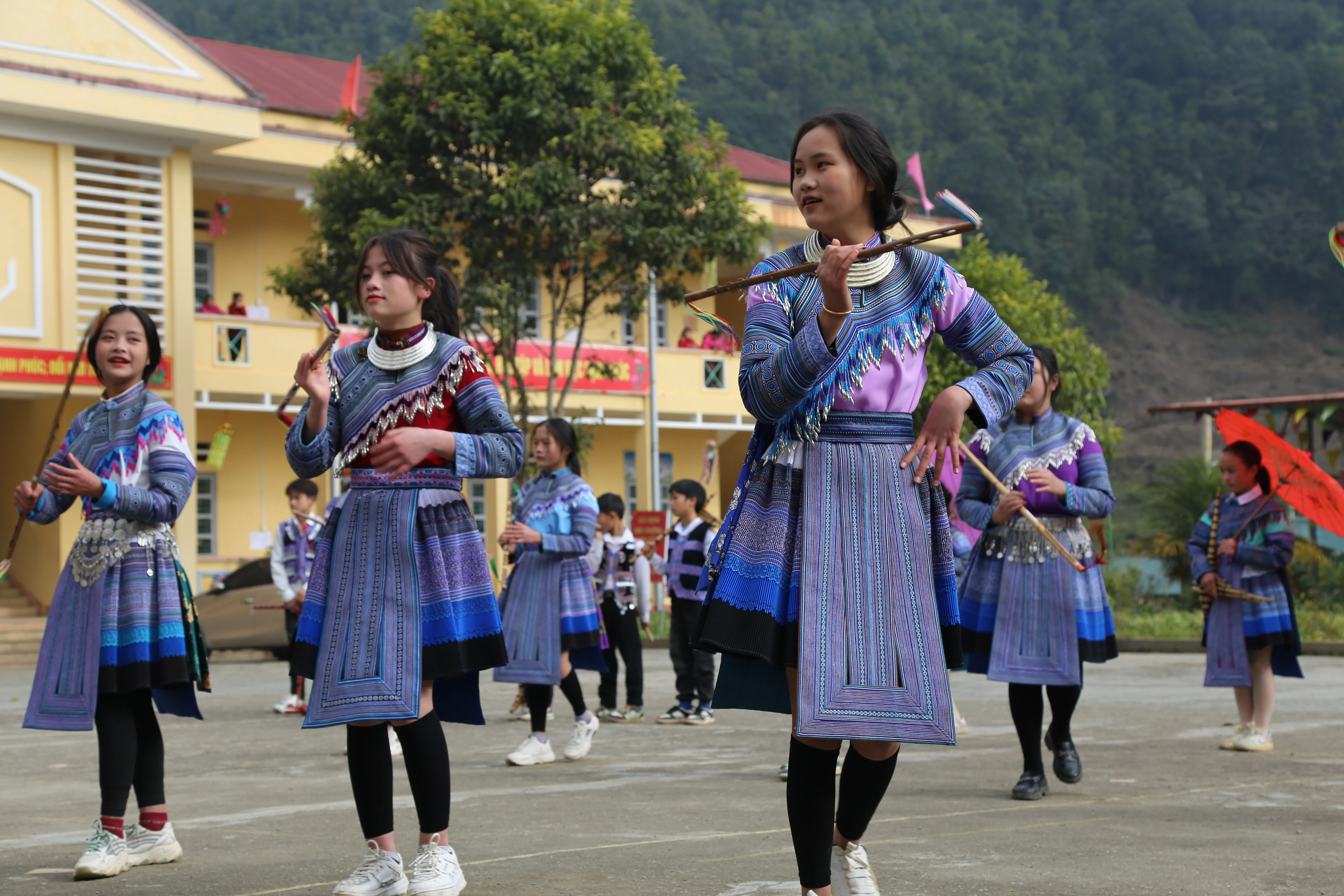 a5d1bbfc-cc76-4c2b-8acb-5a806c9577b0.jpg