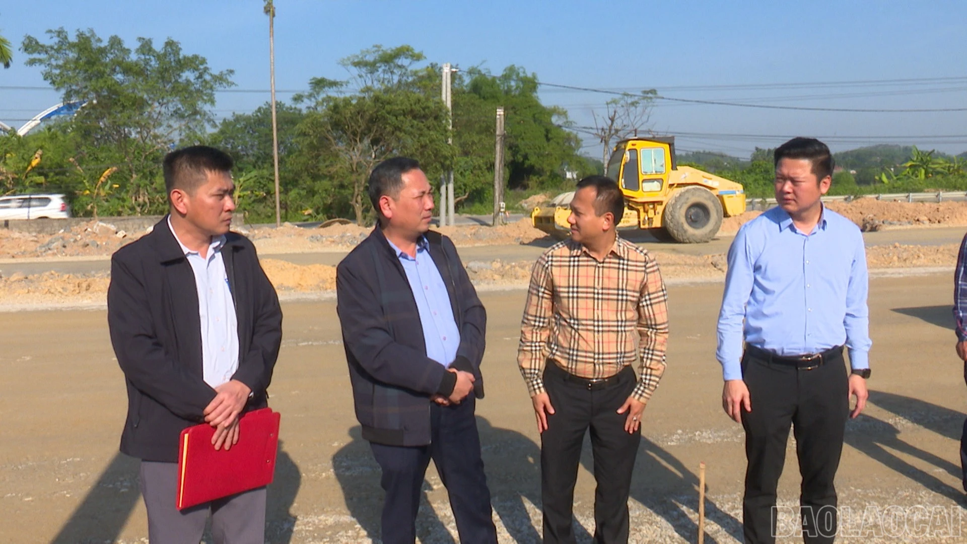 baolaocai-br_giam-sat00-00-08-20still001.jpg