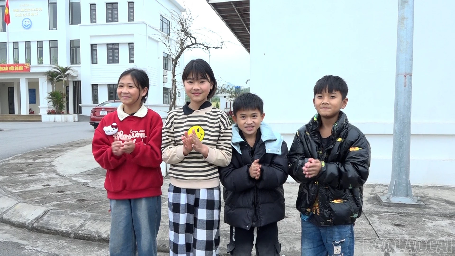 baolaocai-br_mong-2-tet-3.jpg