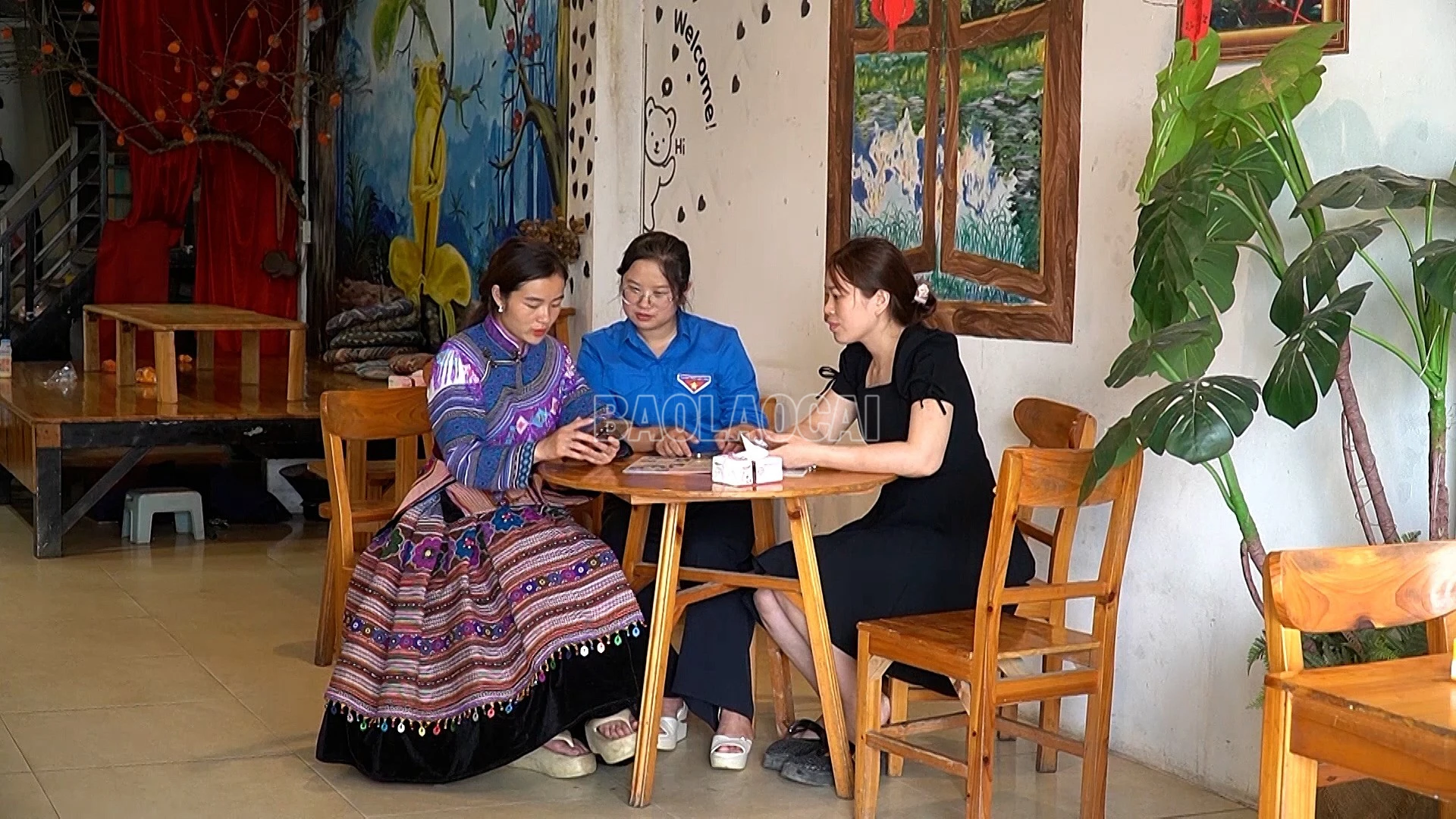 baolaocai-c_lk101391-nghi-quyet-21-mo-huong-phat-trien-kinh-te-o-lam-giang-hd200-10-52-21still003.jpg