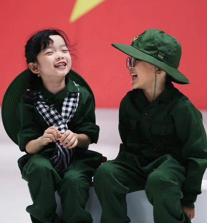 Rapper nhí Xệ Xệ và các “Em bé chất” đã thể hiện ca khúc một cách xuất sắc.
