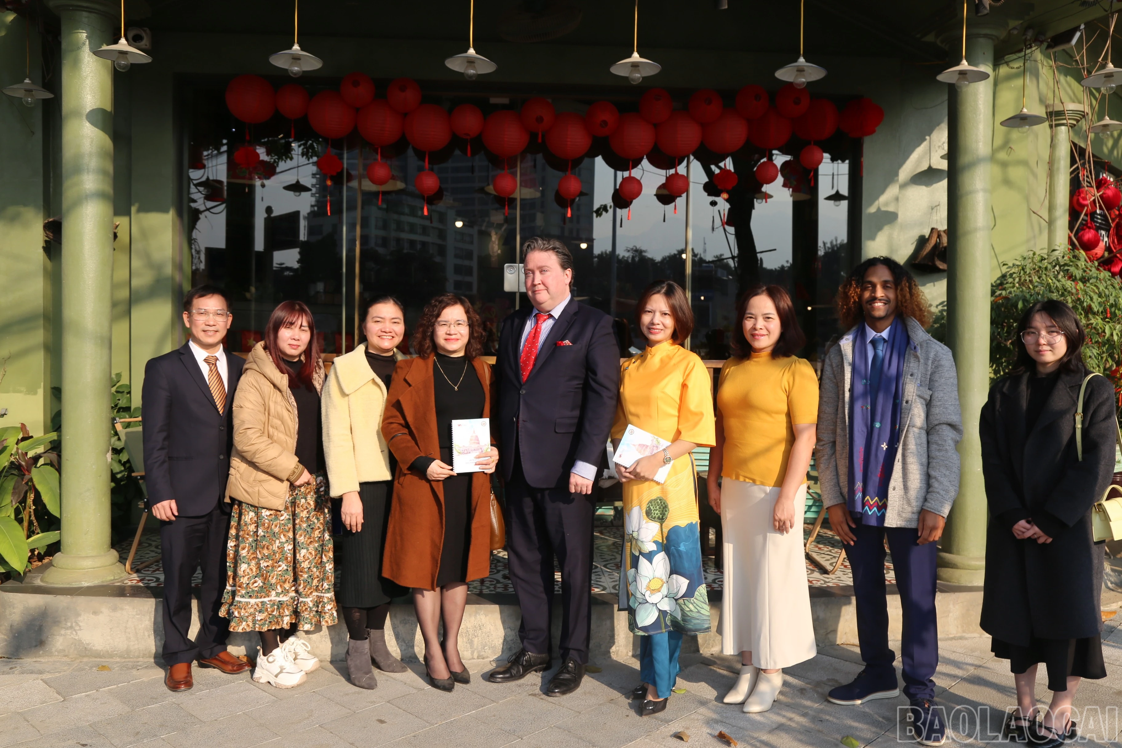baolaocai-br_a2cc777e-c971-4b9f-a6d2-997149d644c7.jpg