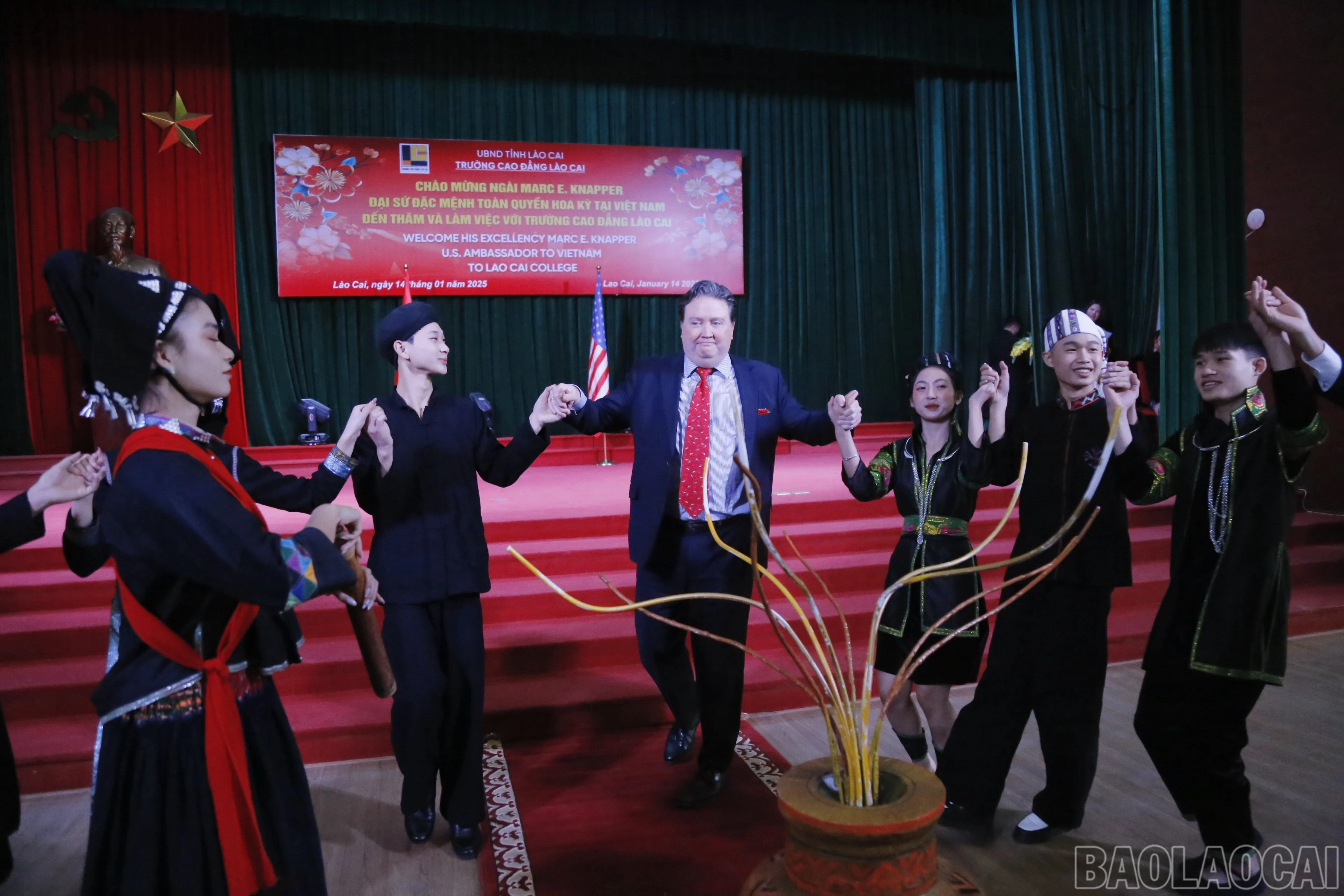 baolaocai-br_a3e82ad1-3105-4dc5-ab61-66e568b0ca53.jpg