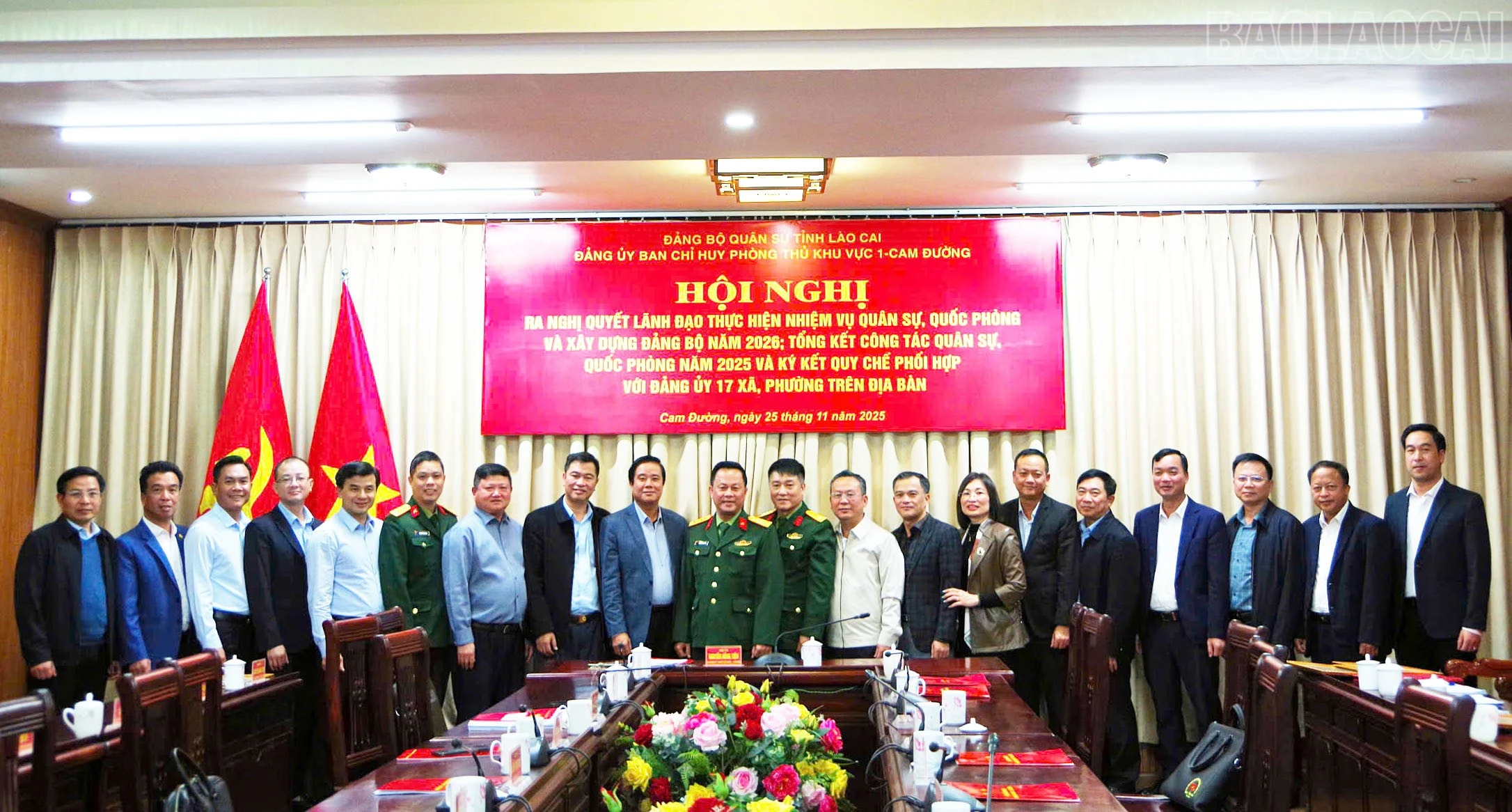 baolaocai-tr_1-dang-uy-ban-chi-huy-ptkv-ky-ket-quy-che-phoi-hop-voi-dang-uy-17-xa-phuong-tren-dia-ban.jpg