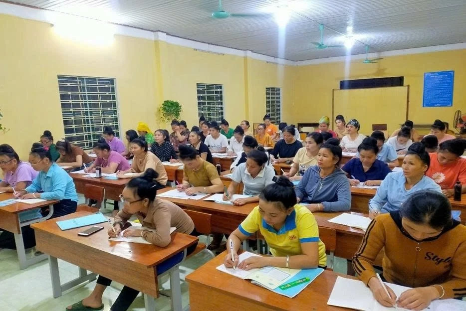 Phần lớn học viên đã lớn tuổi, người cao nhất 56 tuổi.