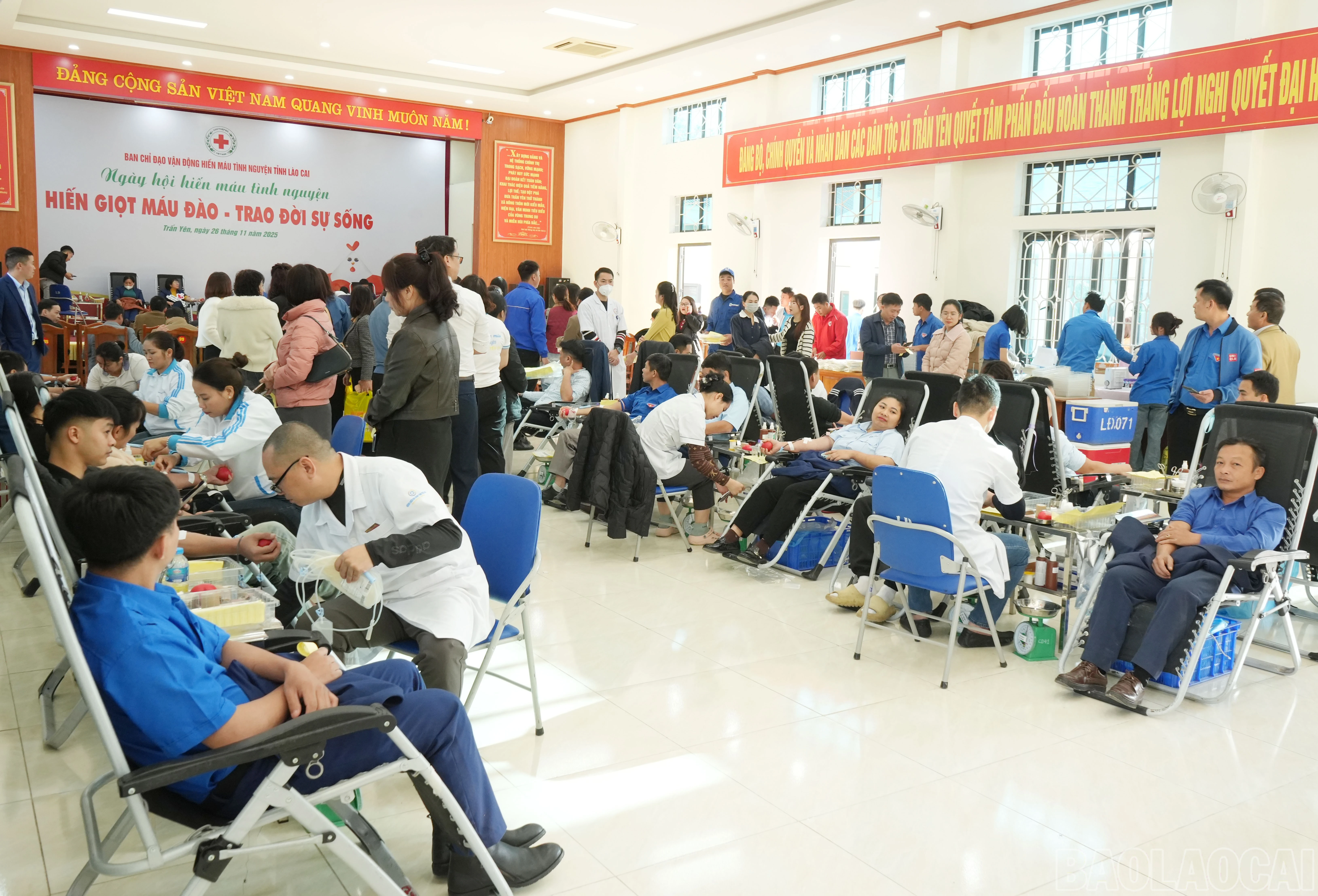 Ngày hội hiến máu tình nguyện thu về 471 đơn vị máu
