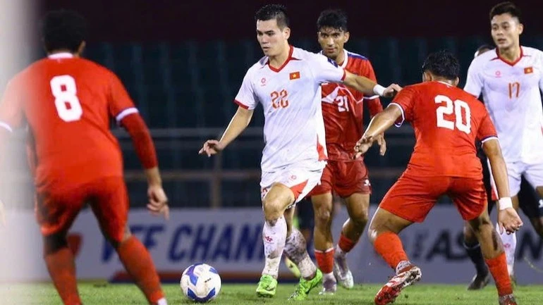 Tiền đạo Tiến Linh của Việt Nam trong trận lượt về với Nepal ở vòng loại cuối Asian Cup 2027.