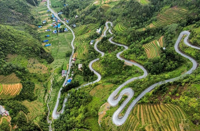 Chinh phục Đèo Mã Pí Lèng.