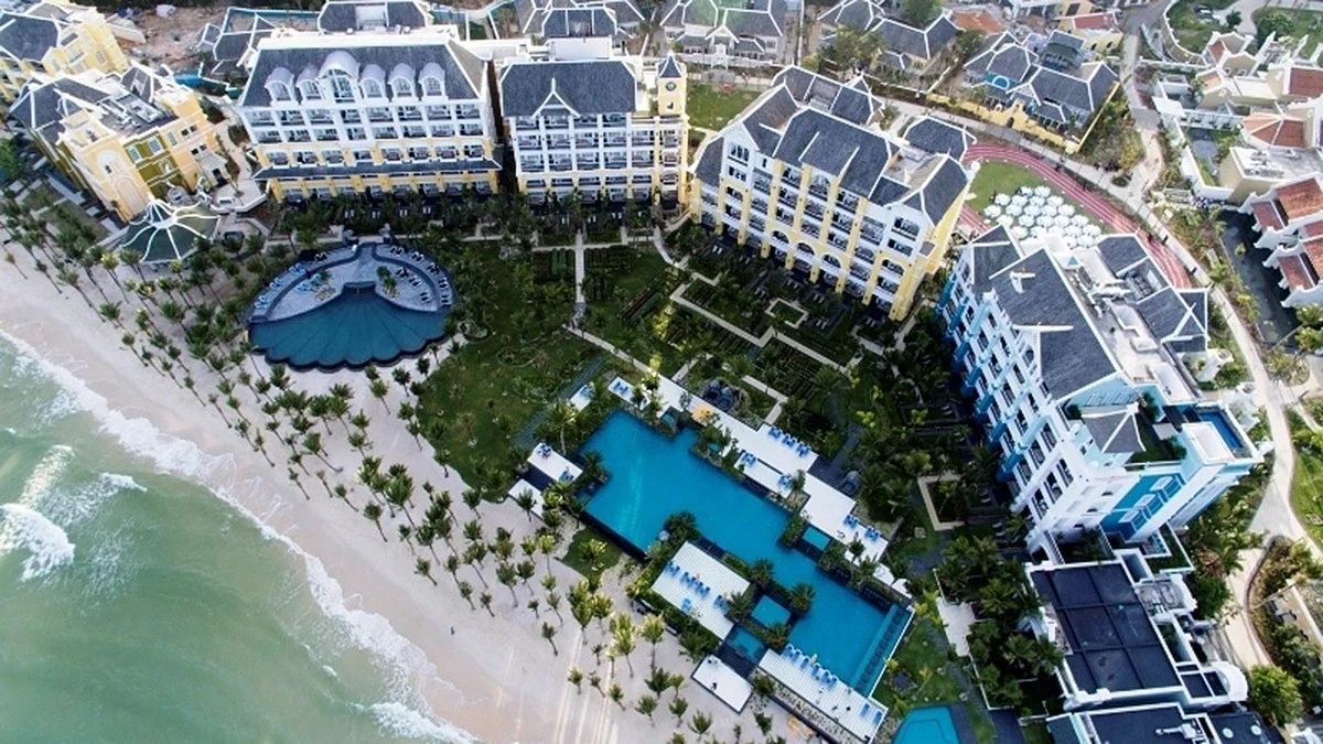 jw-marriott-phu-quoc-emerald-bay.jpg