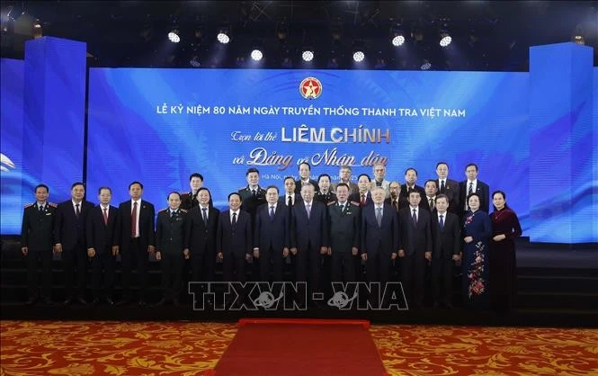 Tổng Bí thư Tô Lâm, Chủ tịch Quốc hội Trần Thanh Mẫn và các đại biểu.