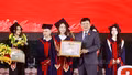 Phân hiệu Đại học Thái Nguyên tại Lào Cai trao bằng tốt nghiệp cho sinh viên