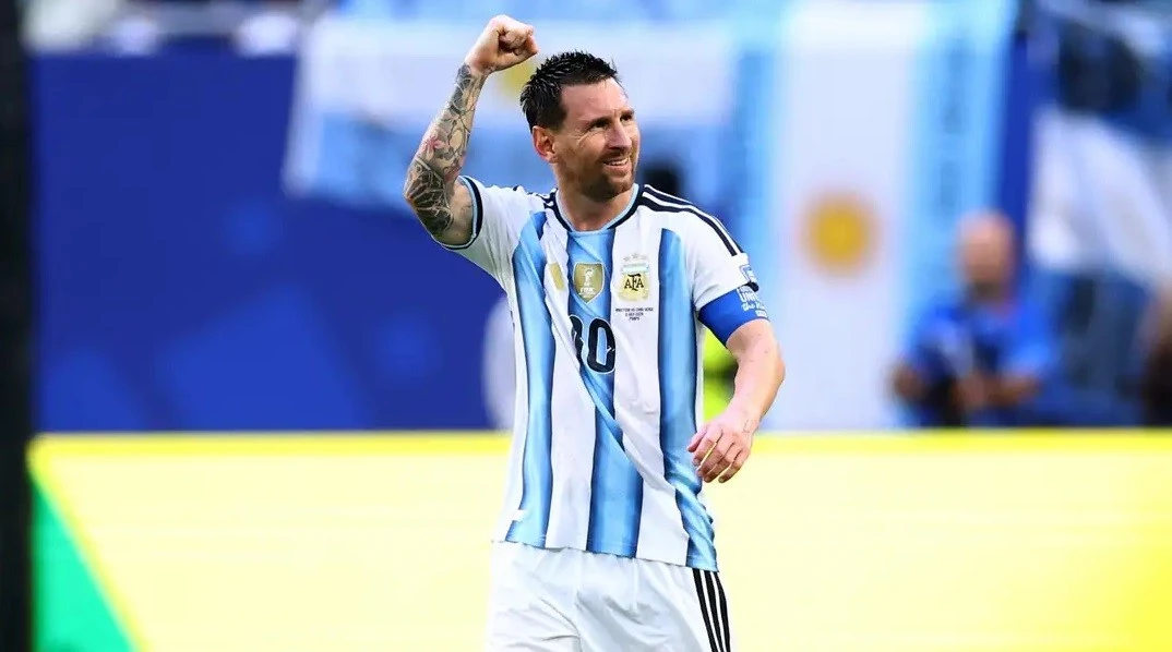messi-cuu-argentina.jpg