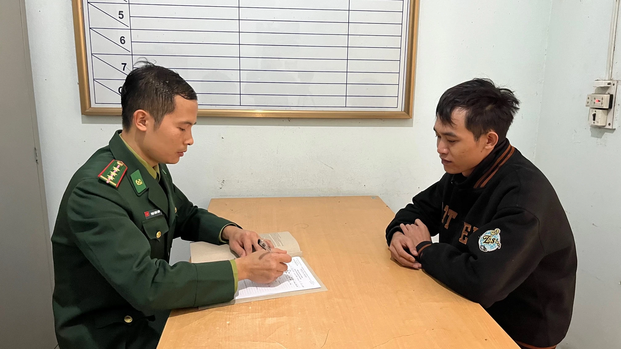 bdbp-lay-loi-khai-doi-tuong-ly-lao-san-530.jpg