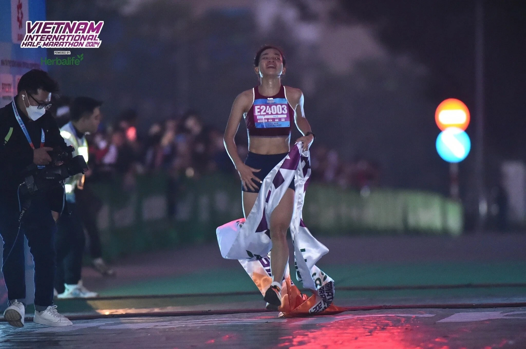ng-oanh-21193720-1718.jpg