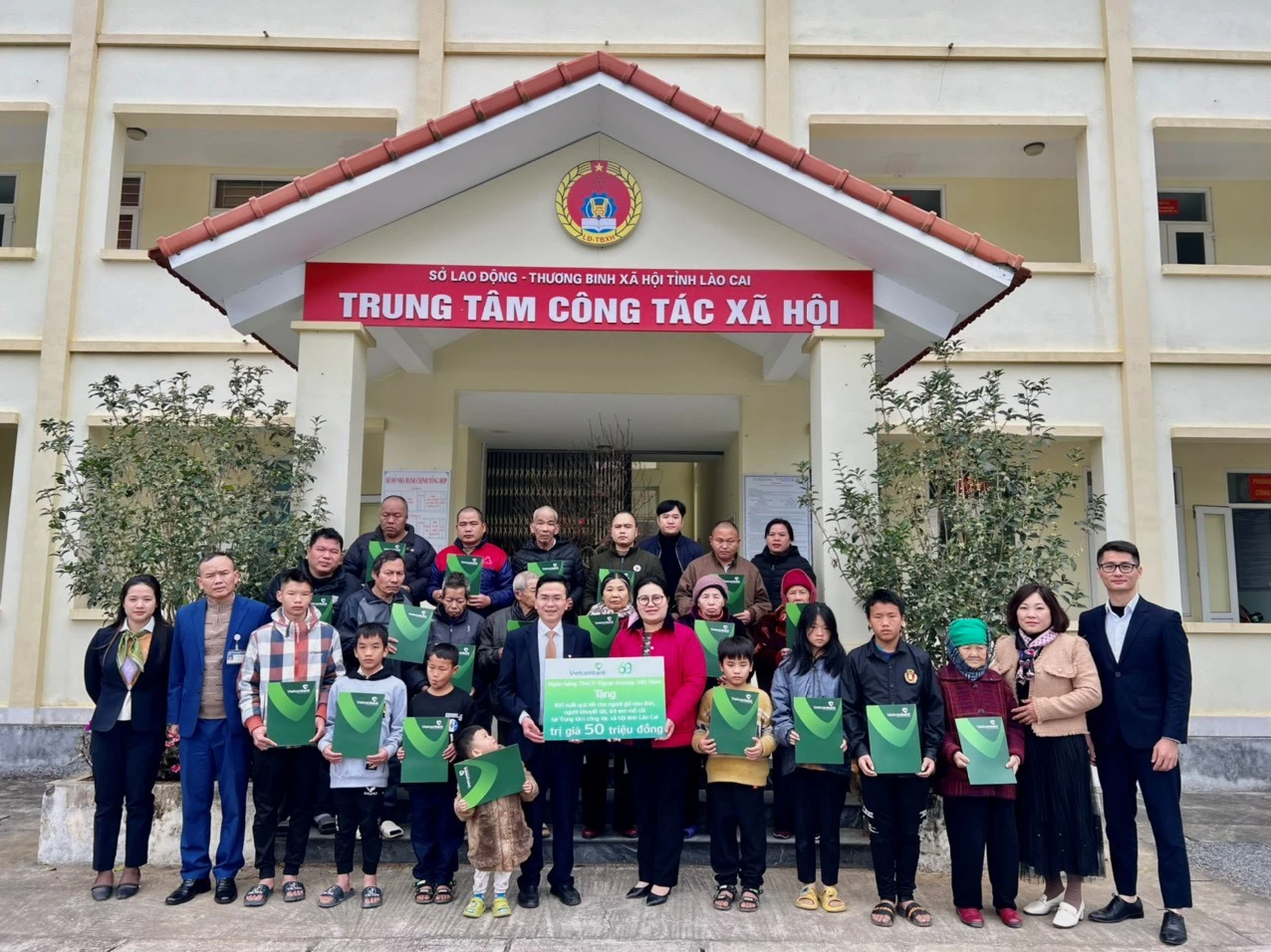 Ngân hàng 2.jpg