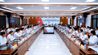 Thường trực Tỉnh ủy làm việc với Thường trực Đảng ủy 14 xã khu vực Văn Yên, Trấn Yên