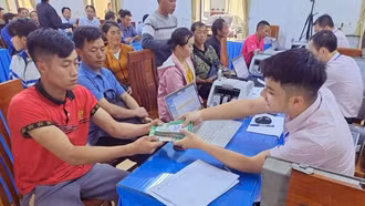 Gần 900 lượt hộ dân được vay vốn thoát nghèo