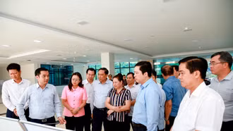 Thường trực Tỉnh ủy kiểm tra dự án Trung tâm Y tế khu vực Bắc Hà.