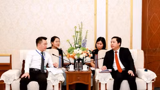 Bí thư Tỉnh ủy Dương Quốc Huy gặp gỡ, trao đổi với đại diện Tập đoàn Tông Thân, Trùng Khánh và Tập đoàn Đầu tư Năng lượng Vân Nam