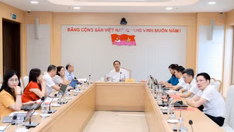 Phó Bí thư Thường trực Tỉnh ủy Hoàng Giang kiểm tra tiến độ hoàn thiện hồ sơ Trường Chính trị tỉnh đạt chuẩn mức 2