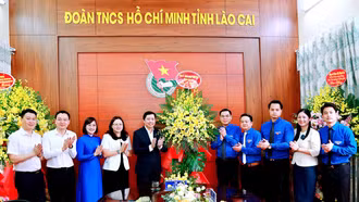 Đồng chí Bí thư Tỉnh ủy Dương Quốc Huy chúc mừng Tỉnh đoàn nhân kỷ niệm 95 năm Ngày thành lập Đoàn TNCS Hồ Chí Minh