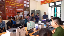 Bứt tốc định danh điện tử vùng cao: Đưa tiện ích số đến với từng người dân