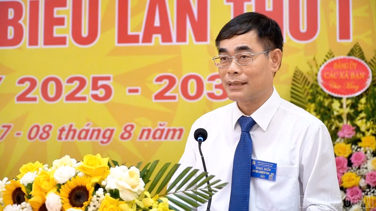 Đồng chí Đỗ Quang Minh, Phó Trưởng Ban Thường trực Ban Tổ chức Tỉnh ủy phát biểu tại Đại hội.