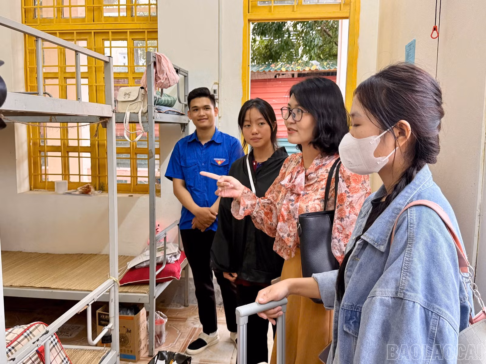 baolaocai-br_z6992144229692-f8d859053f13c059d2652679be378a86.jpg