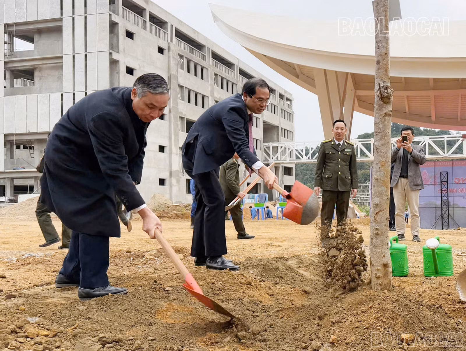 baolaocai-br_z6285778875428-683a88c0f2a7f0da778b79b8e6f83e0e.jpg