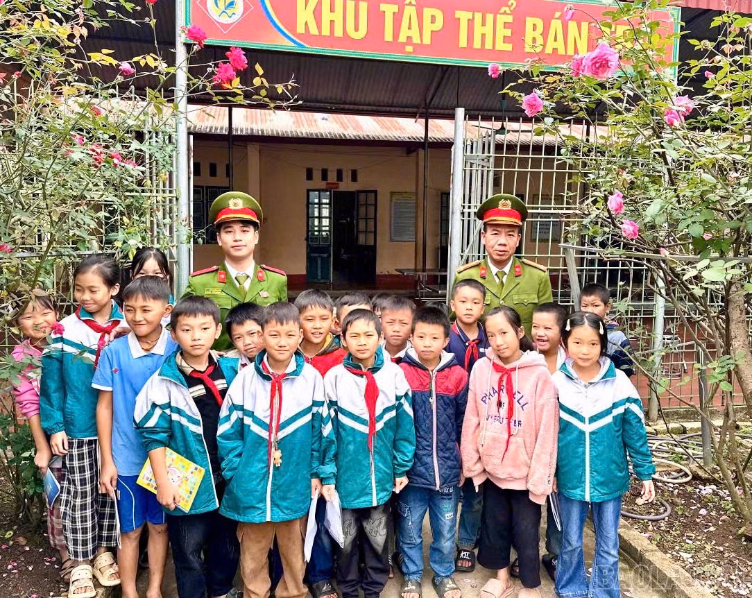 baolaocai-br_z7333959267574-de04a050450f0f22a564781a17de20e6.jpg