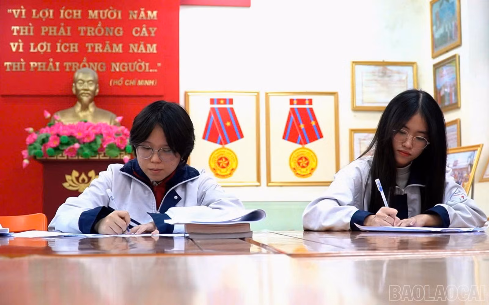 baolaocai-br_z7465628931556-f56e1b690962b79de14b27a9e83ffa54.jpg