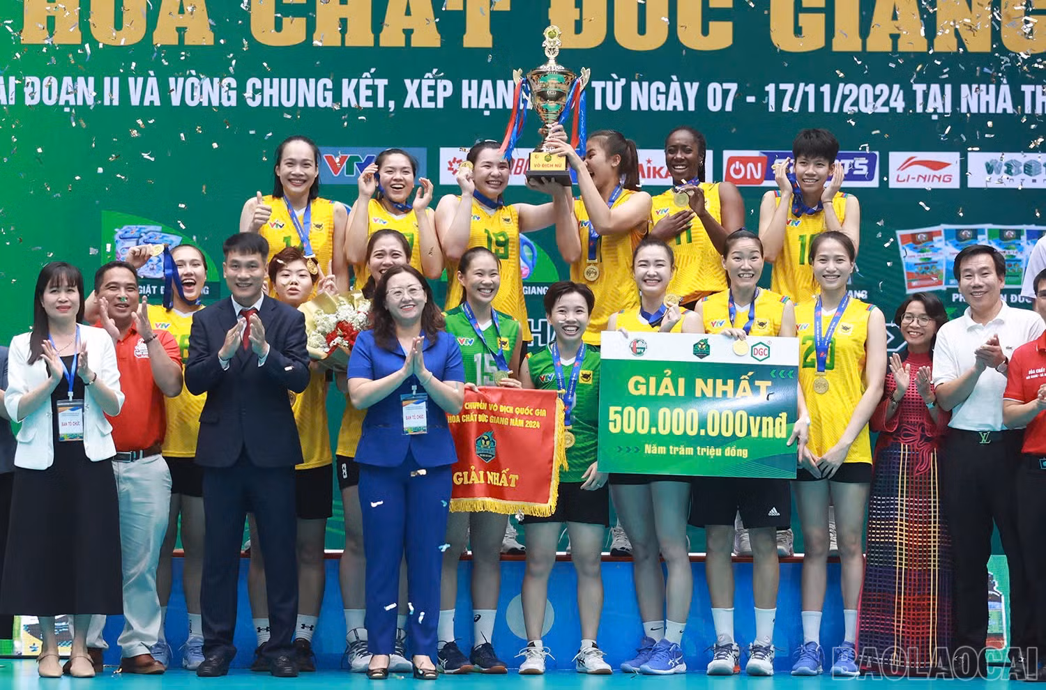 baolaocai-br_z6042648450169-56533a72d69dca793d8b08ba734e68b8.jpg