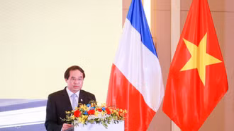 Chủ tịch UBND tỉnh Trịnh Xuân Trường tham luận tại Hội thảo “Văn hóa, di sản và du lịch”