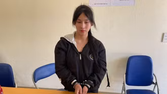 Khởi tố 2 bị can về hành vi tàng trữ, vận chuyển trái phép chất ma túy